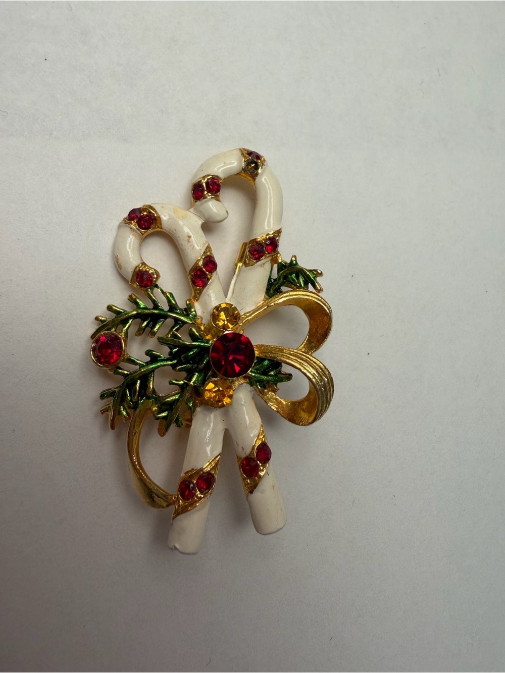 Vintage Festive Candy Cane Brooch with Red Crystals and Gold Accents - Picture 5 of 6